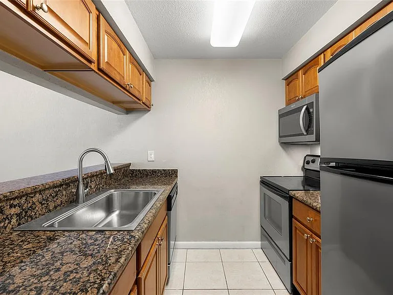 5440 S Macdill Ave #1L — Photo 12