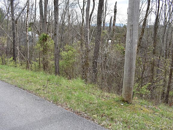 3rd image of 2450 Fawn View Dr Lot 23R2