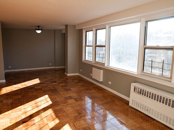 2nd image of 590 Flatbush Ave APT 4C