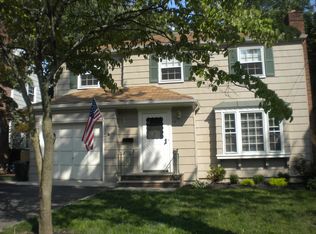 14 Lewis Dr, Springfield, NJ 07081