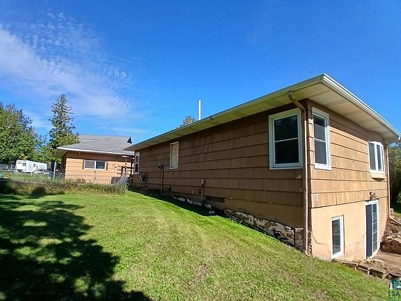5th image of 1055 Highway 61