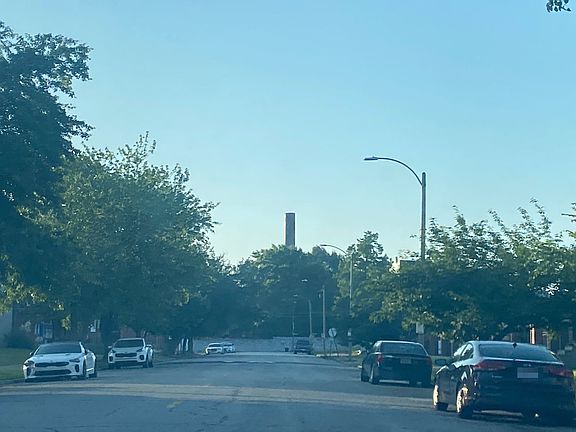 5th image of 3660 Finney Ave