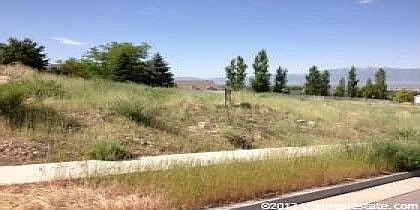 1st image of 1860 Meadowlark Ln