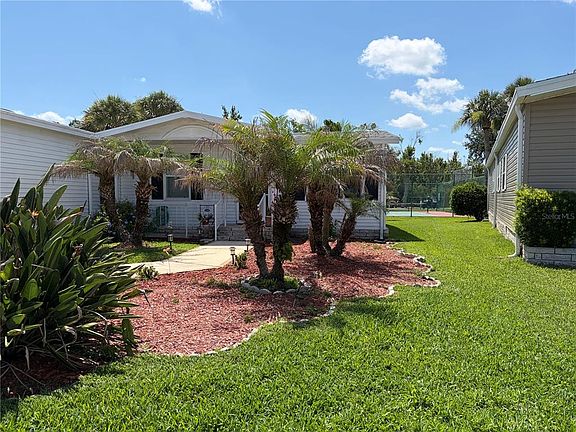 3rd image of 144 VICTORIA DRIVE