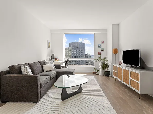 1 City Point APT 20C, Brooklyn, NY 11201