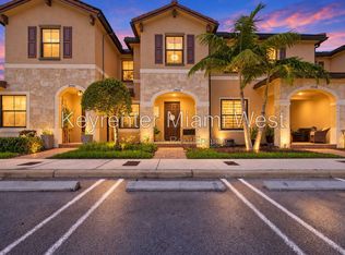 10544 W 32nd Ln, Hialeah, FL 33018
