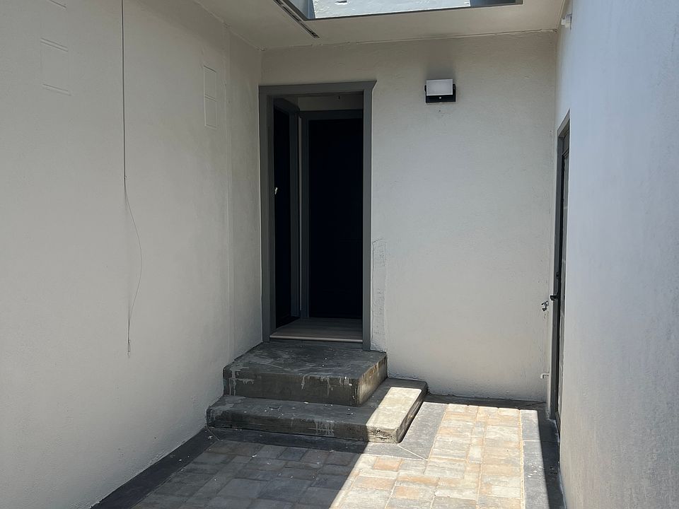 This is the private atrium/courtyard area that is for the tenant. Can be decorated with outdoor furniture, plants, etc.