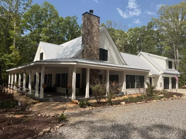392 Mustang Trl, Blairsville, GA 30512