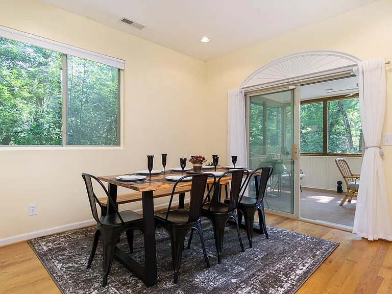 Hiawassee Ave — Photo 10