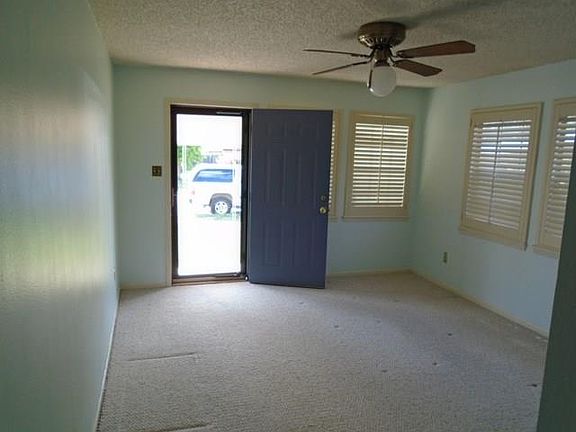 5th image of 3617 Varsity Ln