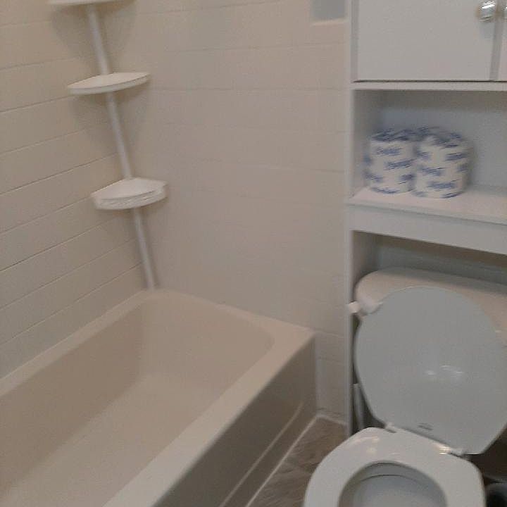 2nd image of 809 Avenue I