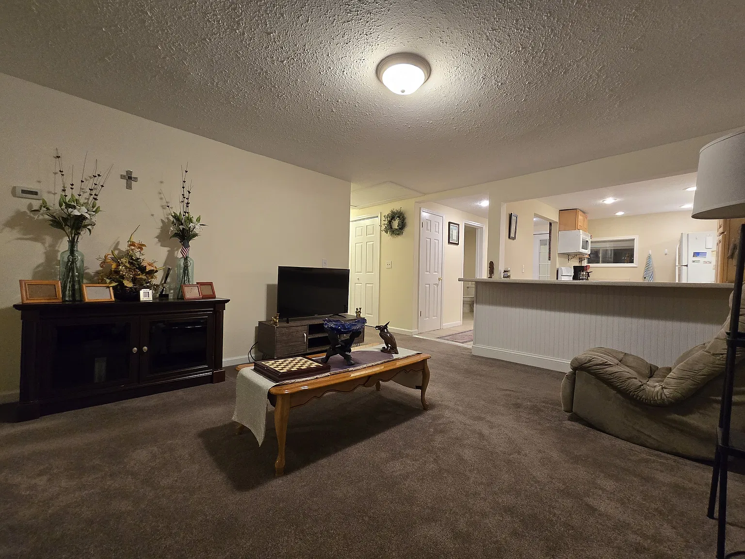 629 Hancock Street - 2 — Photo 2