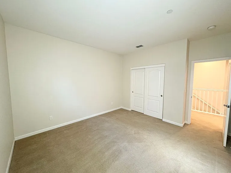 3508 Corsica Ct — Photo 19