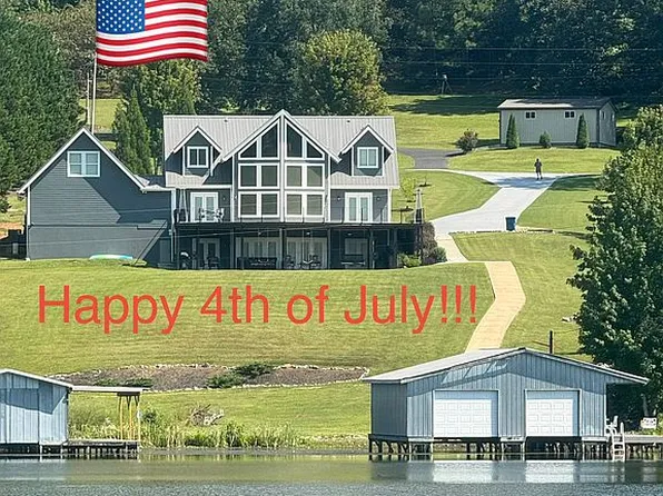 662 Preston Island Cir, Scottsboro, AL 35769