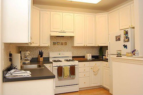 4th image of 332 Oswego Ct
