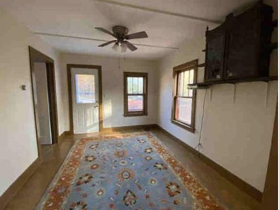 5th image of 2593 Norwood St