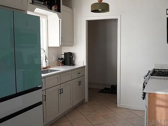 3rd image of 478 F St #1