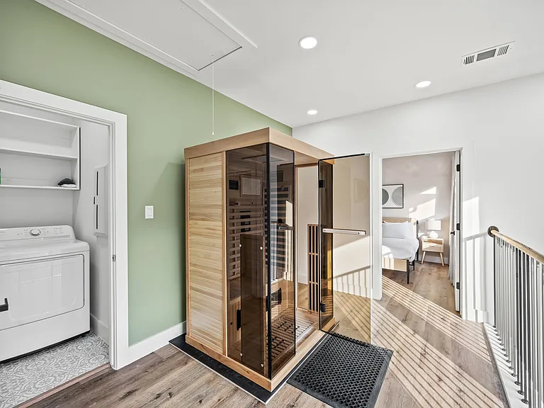 5702 Riverside Dr — Photo 27