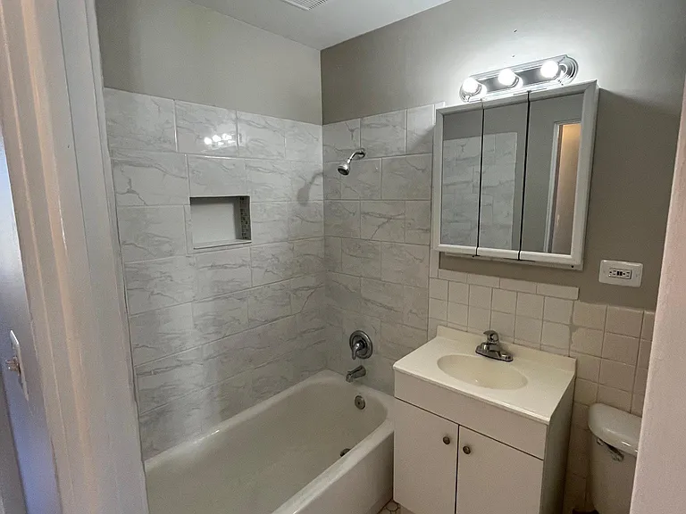 540 Greenwood Dr #D — Photo 11