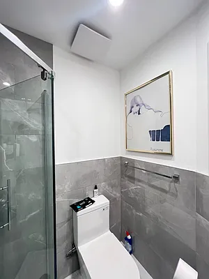 Rented by Mae Equities | media 8