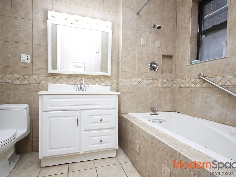 1st image of 3348 28th St #1