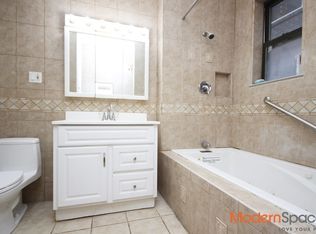 3348 28th St #1, Astoria, NY 11106