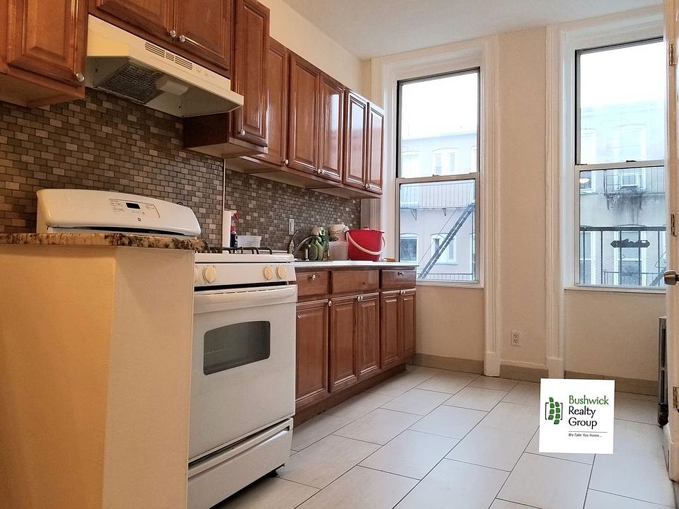 2nd image of 475 Harman St #3A