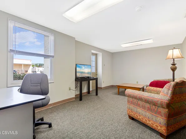 146 E 9th St, Bloomsburg, PA 17815