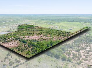 2221 Lemons Gap Rd, Ovalo, TX 79541
