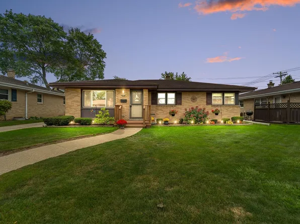 917 Coronada DRIVE, Racine, WI 53402