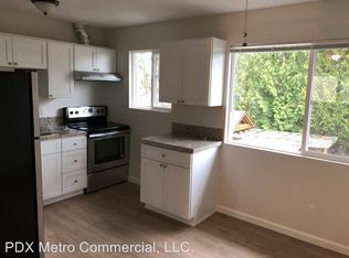 8130 SE Main St APT 1, Portland, OR 97215