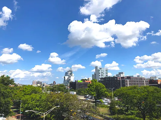 Rented by Owner | media 9