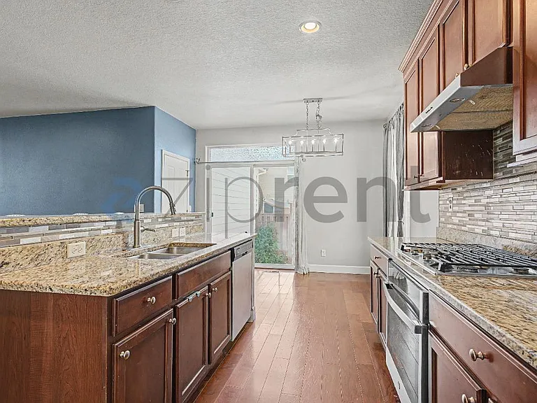 6138 SE Thornapple St — Photo 16