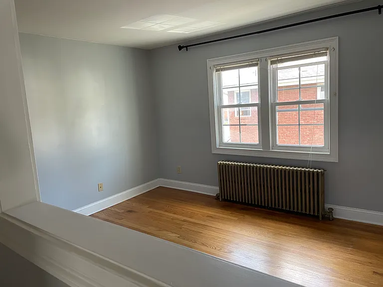 16 Fountain Ave #2 — Photo 5