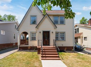 5566 Dalewood Ave, Maple Heights, OH
