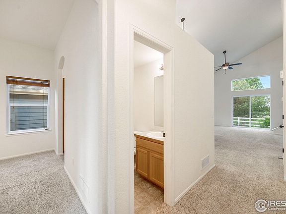 3rd image of 2327 Sunbury Ln