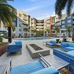 2 bed, $5,500 — Photo 3