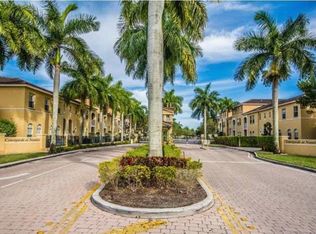 4371 SW 160th Ave APT 208, Miramar, FL 33027