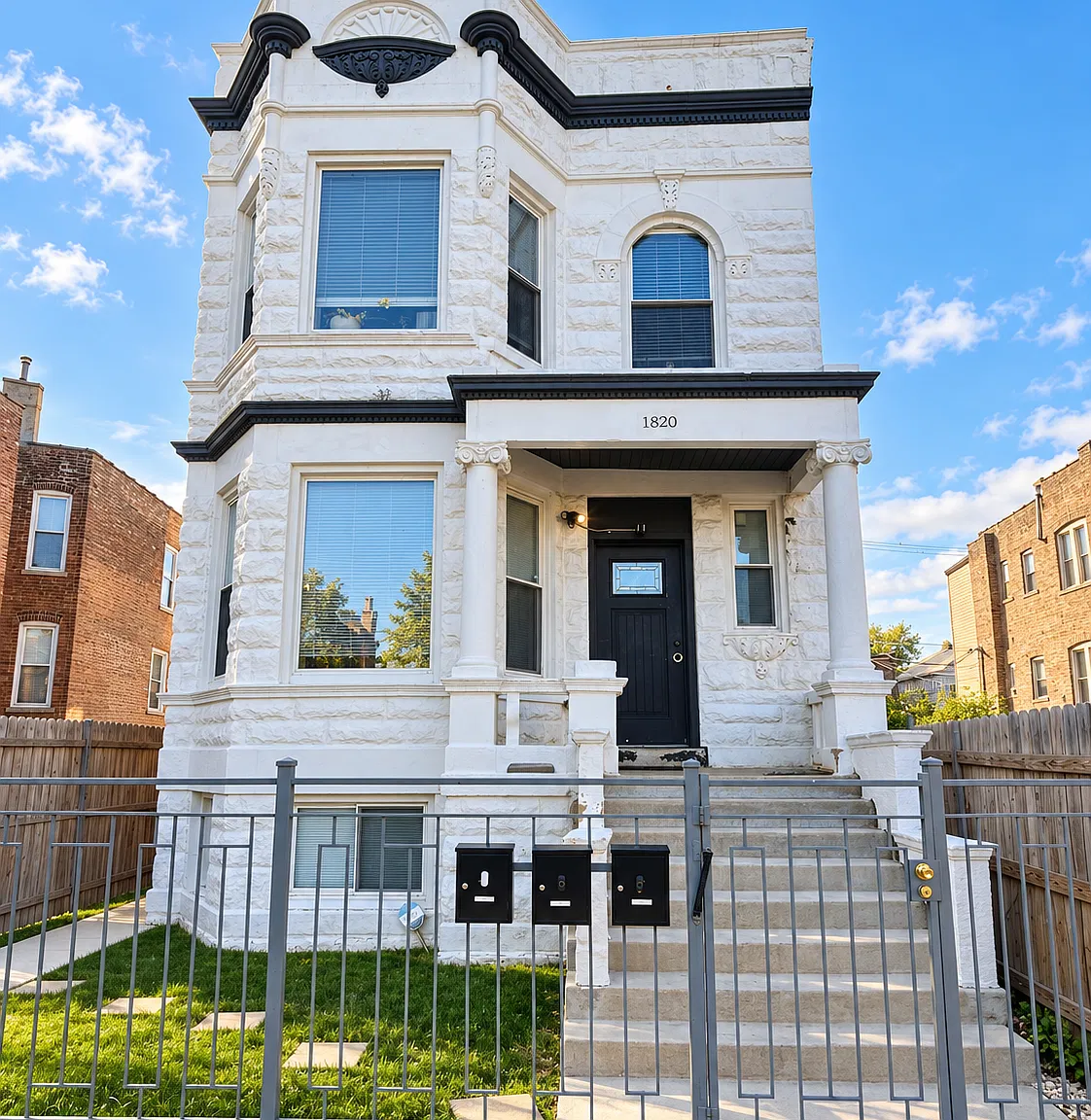 3 bed, 1400 sqft, $2,400 — Photo 1