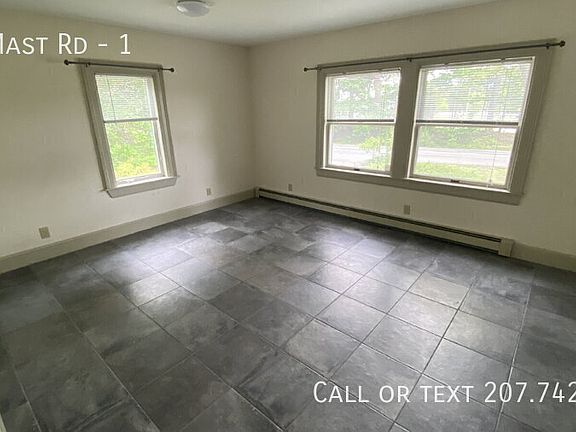 4th image of 277 Mast Rd Unit 1