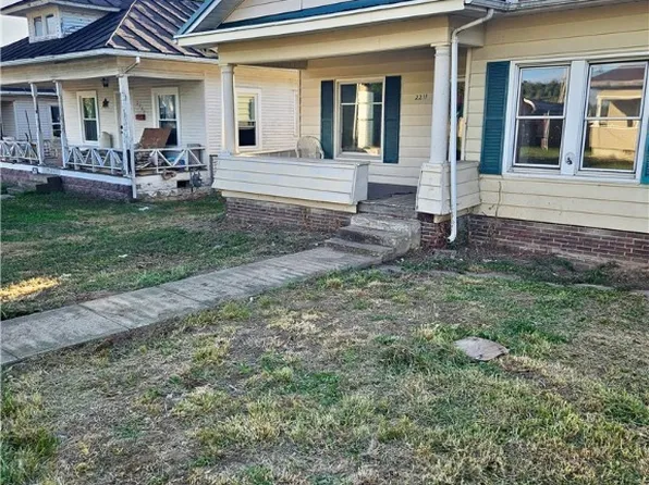 2211 N Main St, Point Pleasant, WV 25550