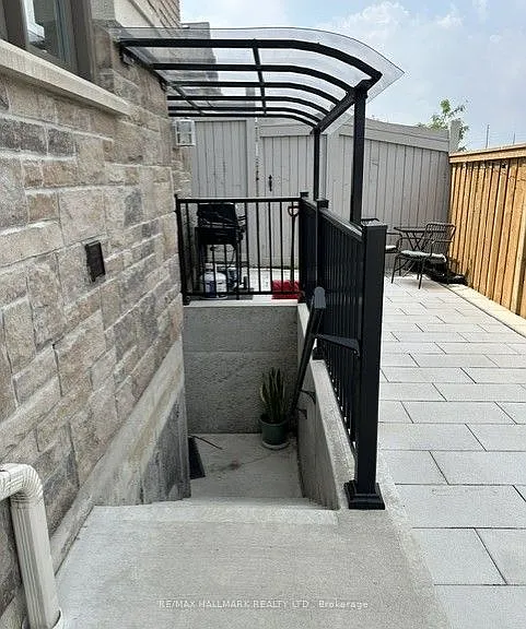 534 Coronation Rd #BASEMENT — Photo 3