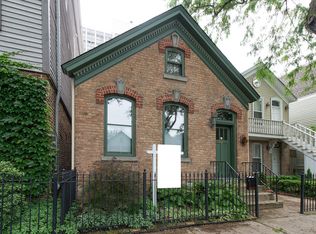 305 W Concord Pl, Chicago, IL 60614