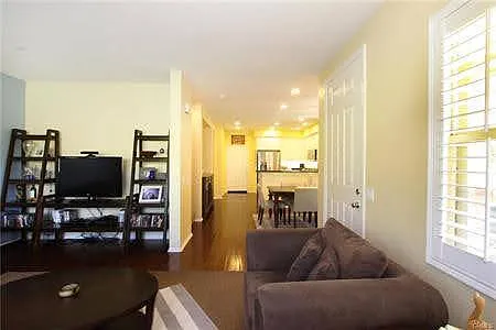 843 E Mountain Way #C — Photo 7