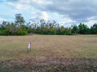 415 Central Lafourche Dr, Raceland, LA 70394