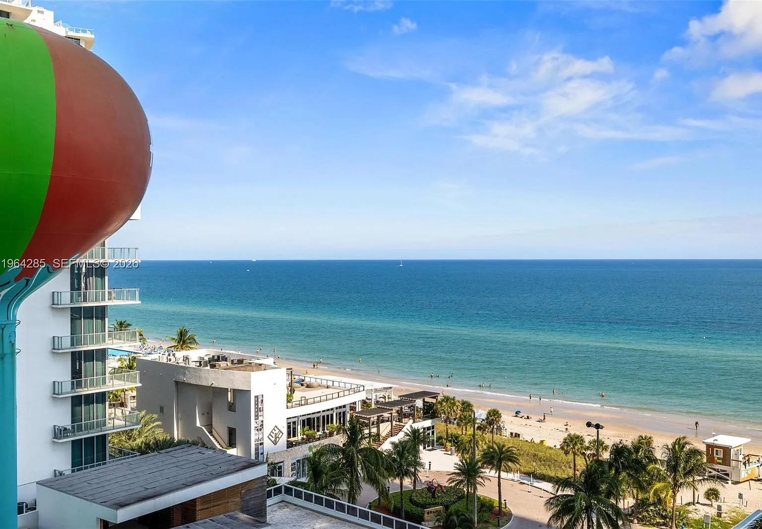 Beach Club Three Condo — Photo 1