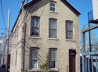 946 W Concord Pl APT 2R, Chicago, IL 60614