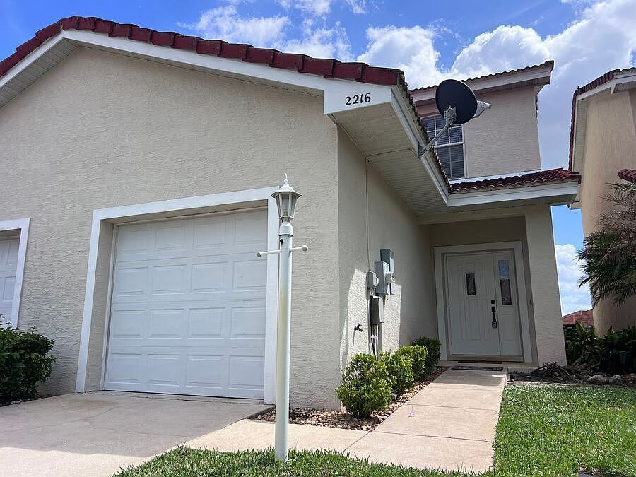 1st image of 2216 Garden Lake Dr