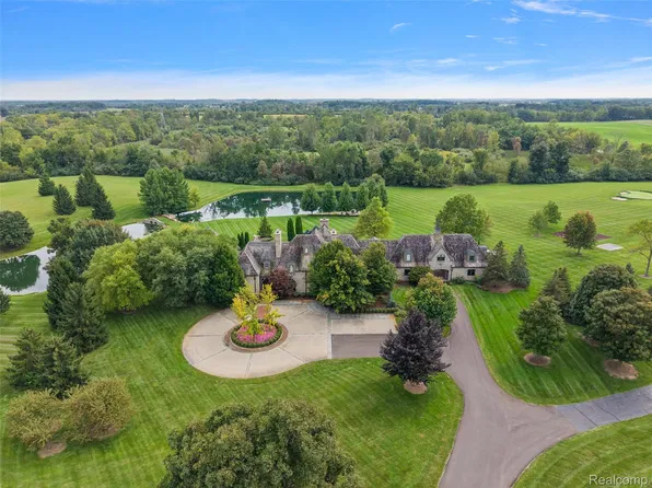 5333 Pleasant Lake Rd, Ann Arbor, MI 48103