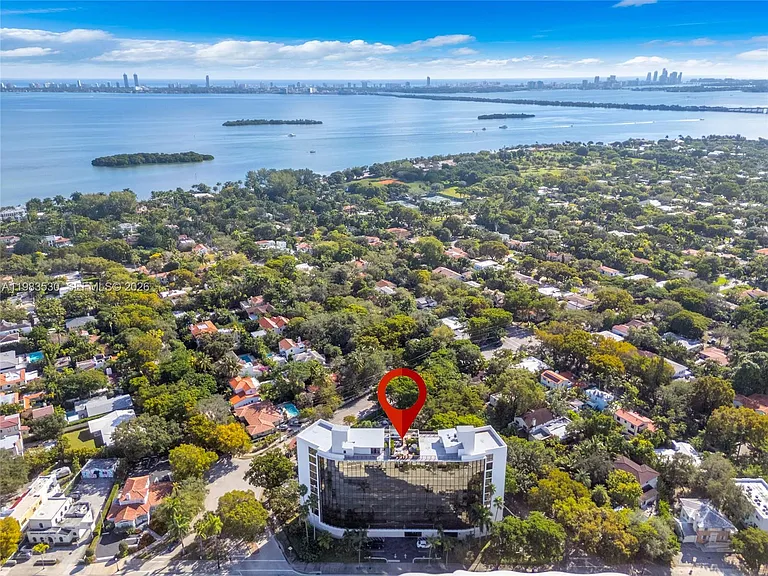 5701 Biscayne Blvd #Penthouse 9 — Photo 43
